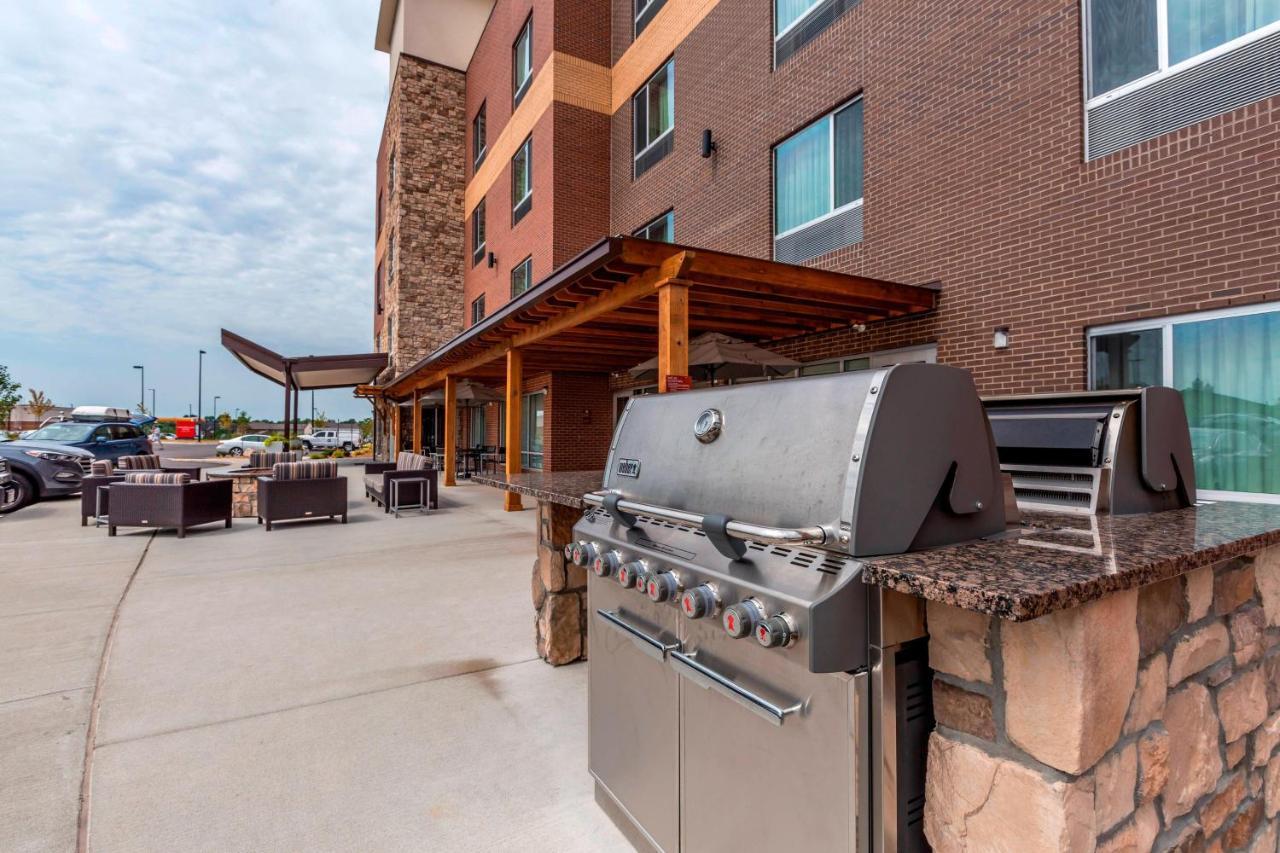 Towneplace Suites By Marriott Lexington Keeneland/Airport Exterior foto